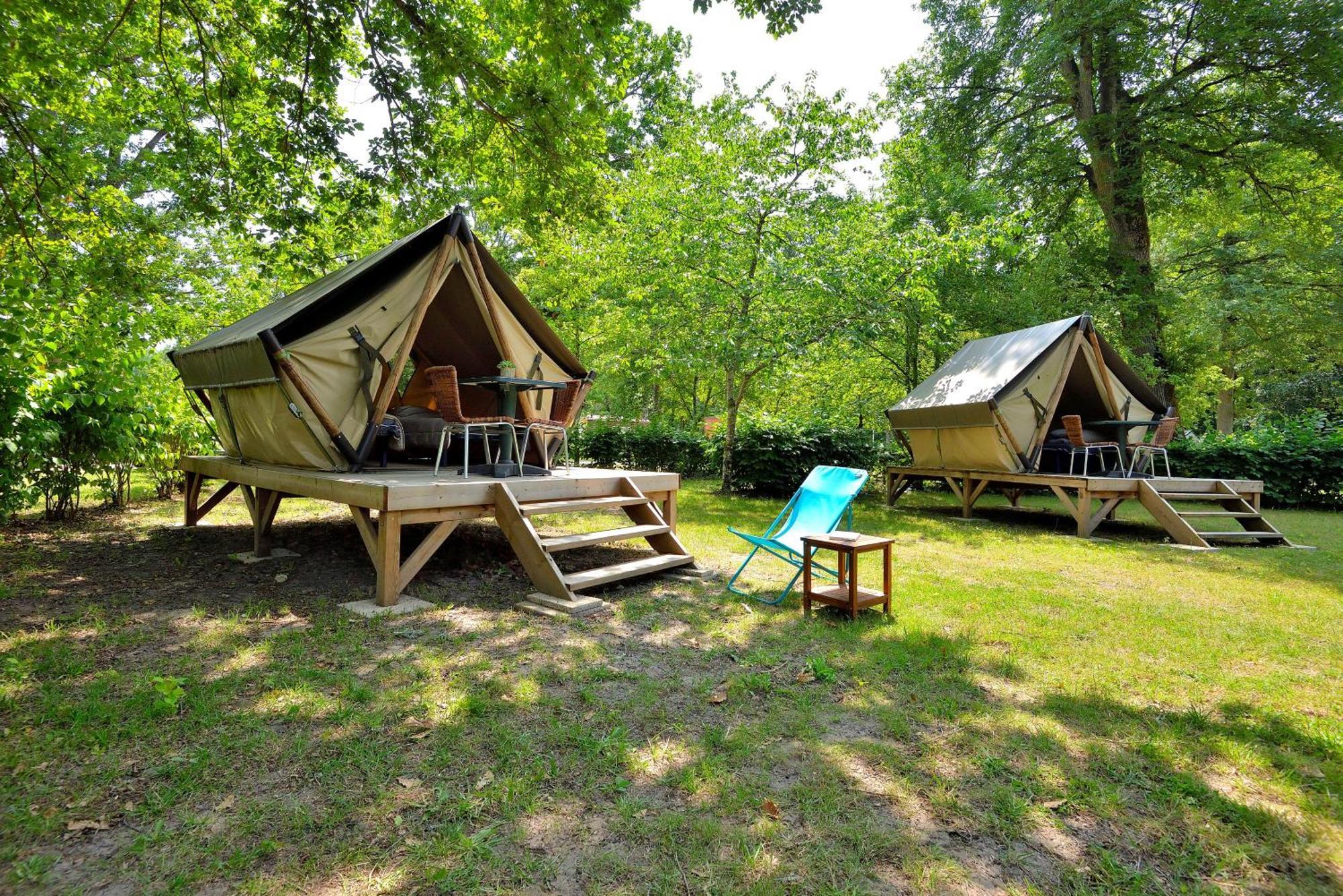 Camping Etang De La Vallee Combreux Room photo
